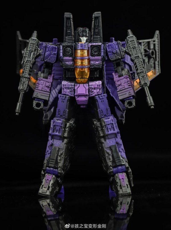 InHand WFC Netflix Hotlink, Heatstroke, Heartburn WalMart Exclusives